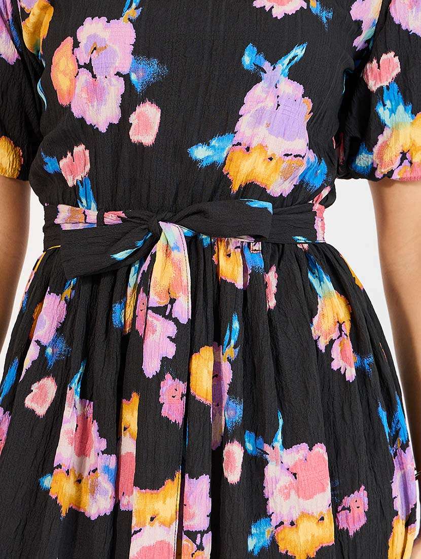 women black florals puff sleeve tiered dress - 21643767 -  Standard Image - 5