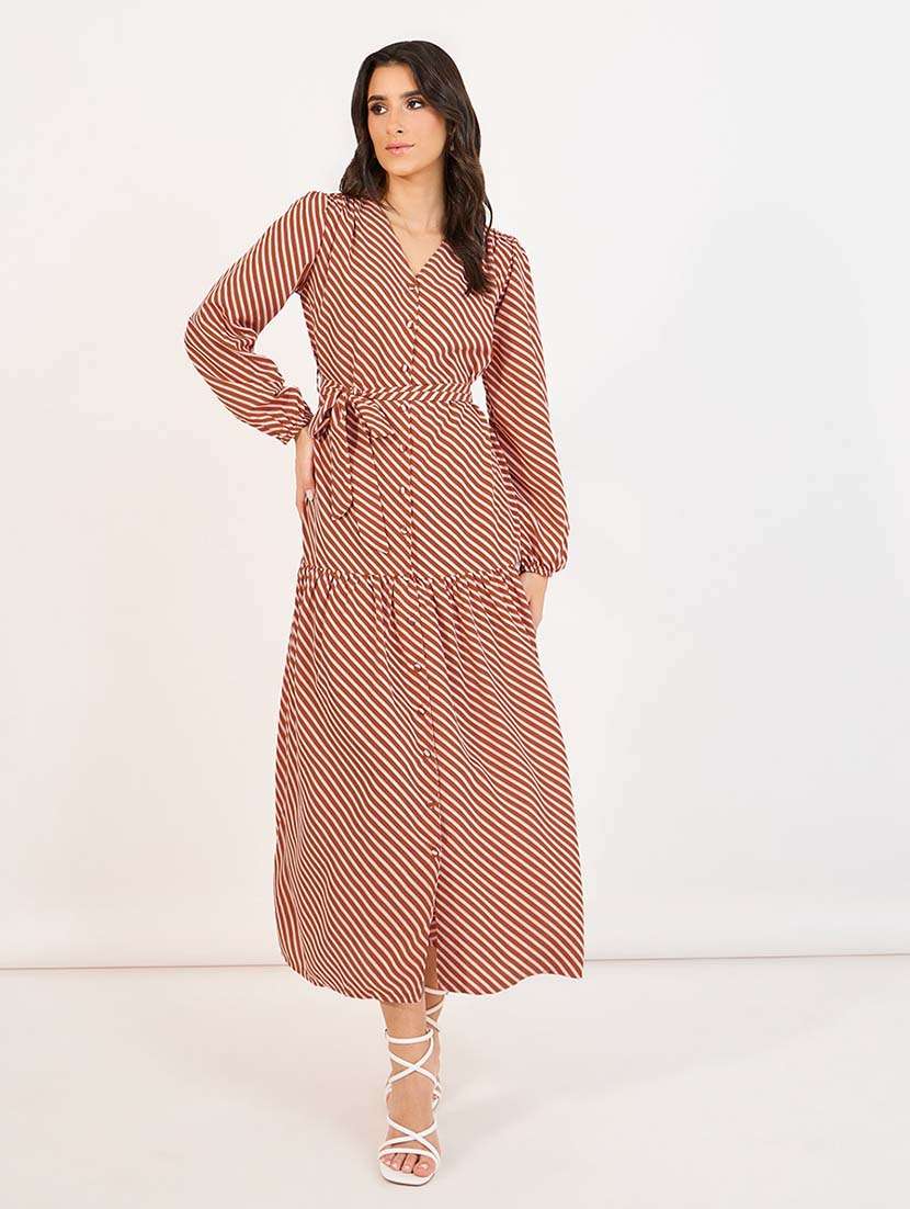women striped puff sleeves tiered dress - 21643791 -  Zoom Image - 0