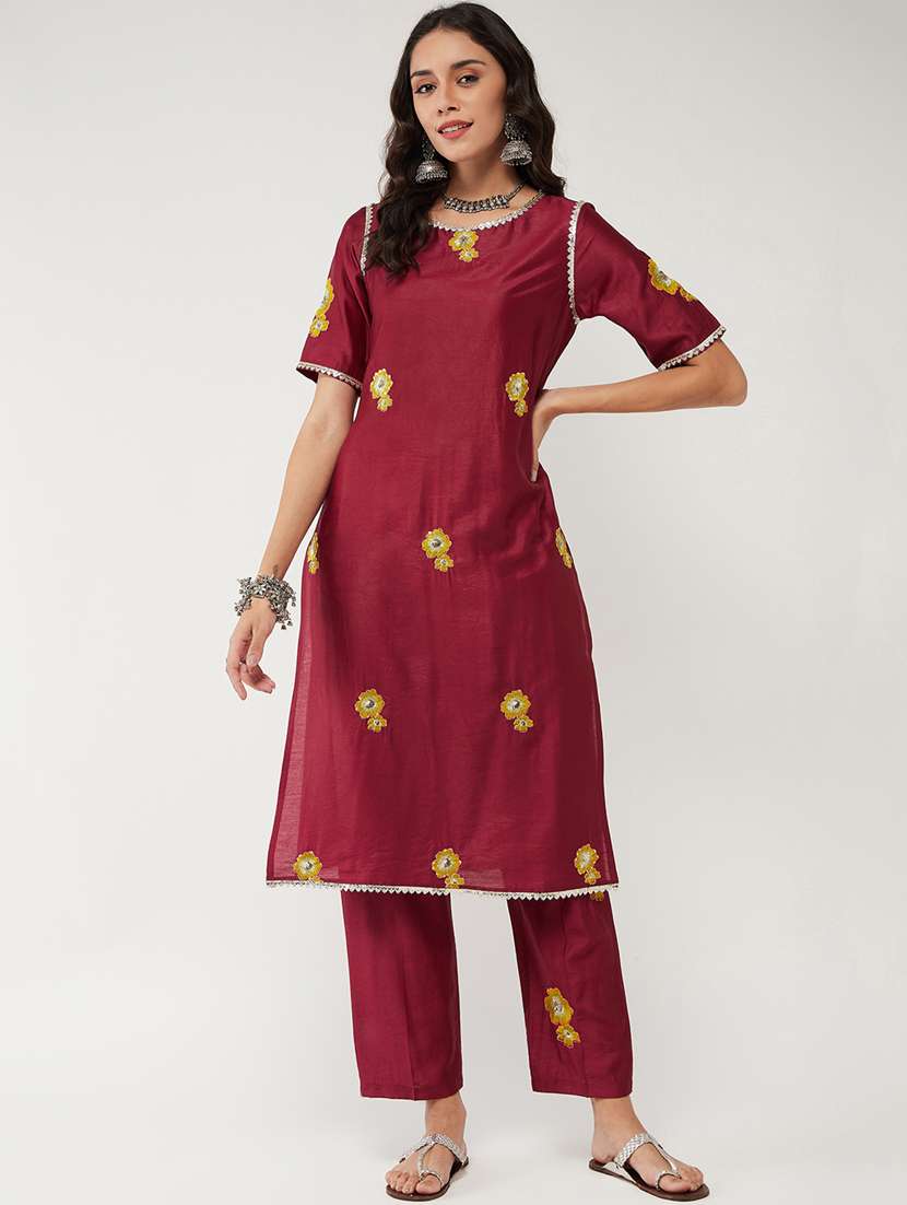 women embroidered round neck straight kurta - 21644056 - Zoom Image - 0