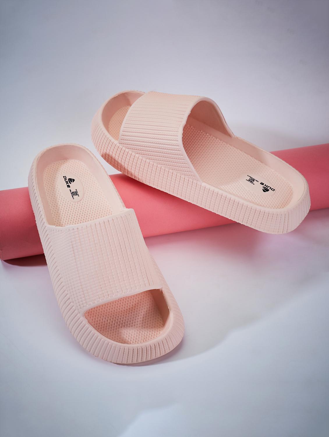 women solid comfortable slides - 21645053 - Zoom Image - 0