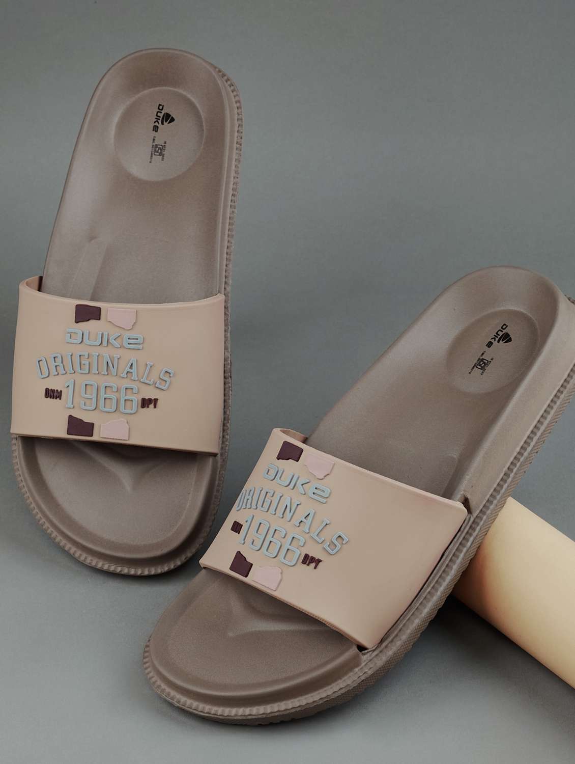 men beige slider flip flop