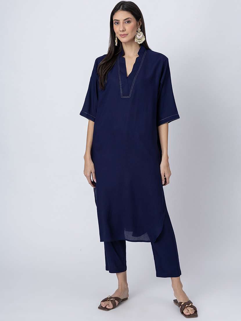 women solid mandarin neck straight kurta - 21645811 -  Zoom Image - 0
