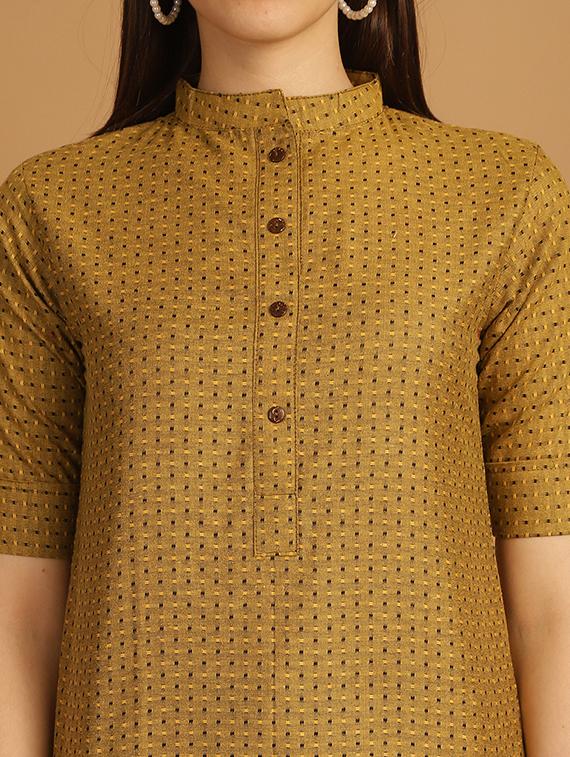 women self design roll up sleeve straight kurta - 21646373 - Standard Image - 5