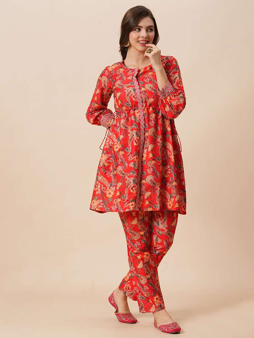 globus women red round neck floral print drawstring detail tunic with fully elasticated mid-rise narrow pants fusion co-ord set - 21646837 - Standard Image - 3