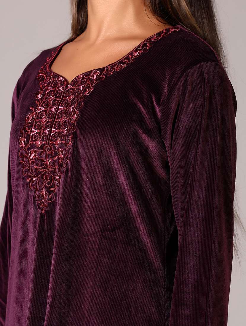 women purple embroidered kurta palazzo set  - 21646901 -  Standard Image - 5