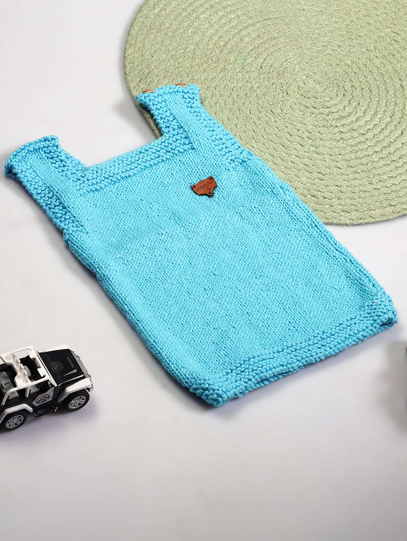 girls self design sleeveless sweater - 21647226 - Zoom Image - 0