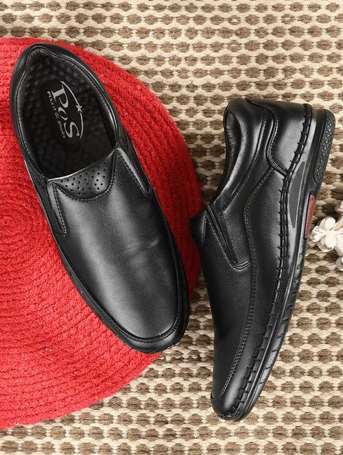 men black plain slip on formal shoes - 21647299 -  Standard Image - 0