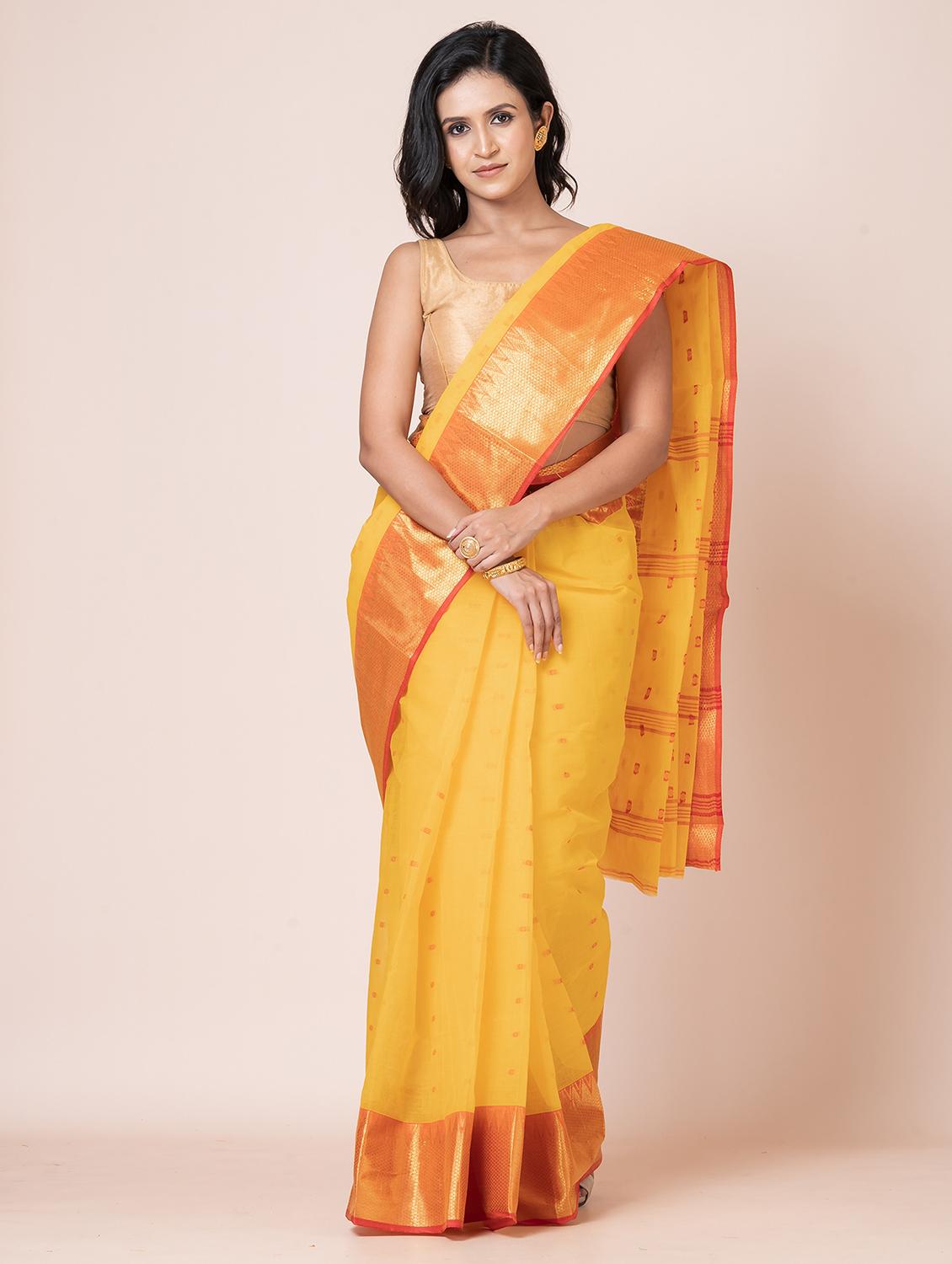 women self design handloom saree - 21648410 - Zoom Image - 0