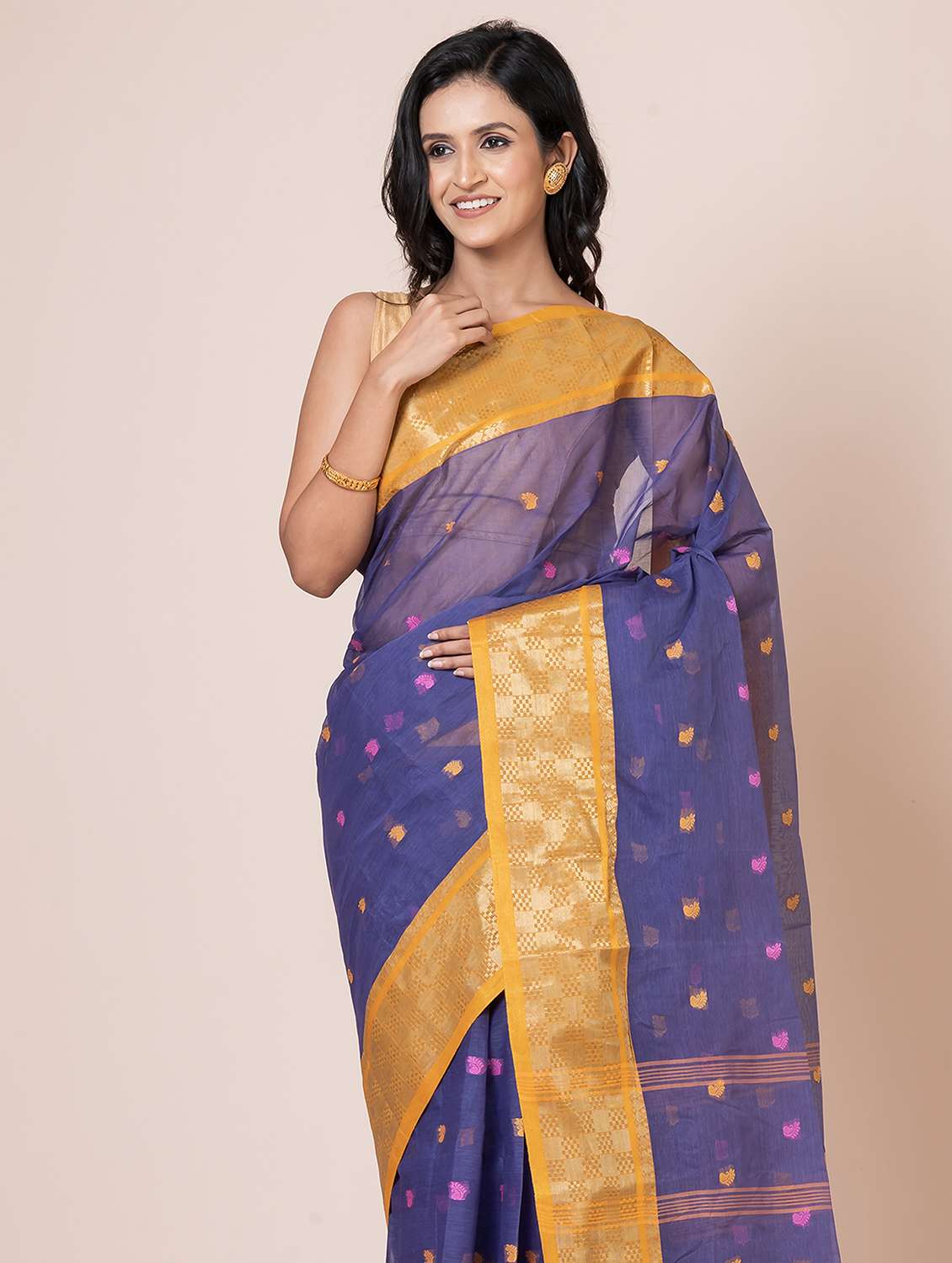 women self design handloom saree - 21648438 -  Standard Image - 3