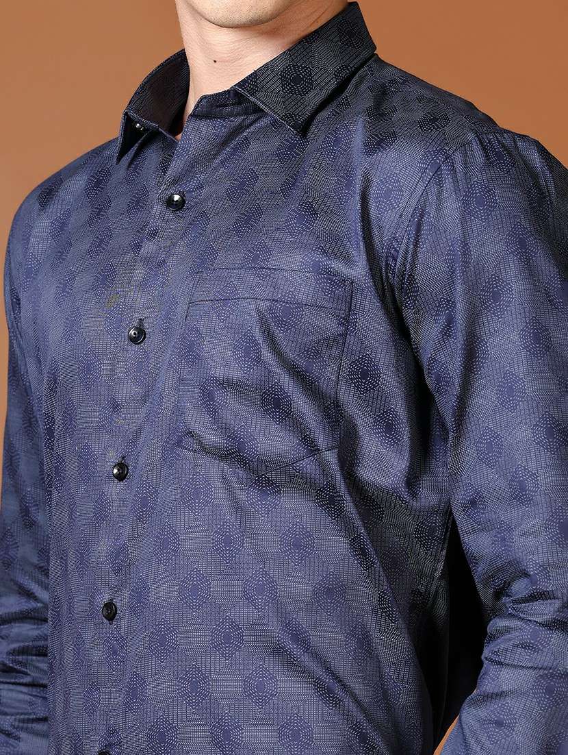 men long sleeves printed formal shirt - 21648557 -  Standard Image - 5