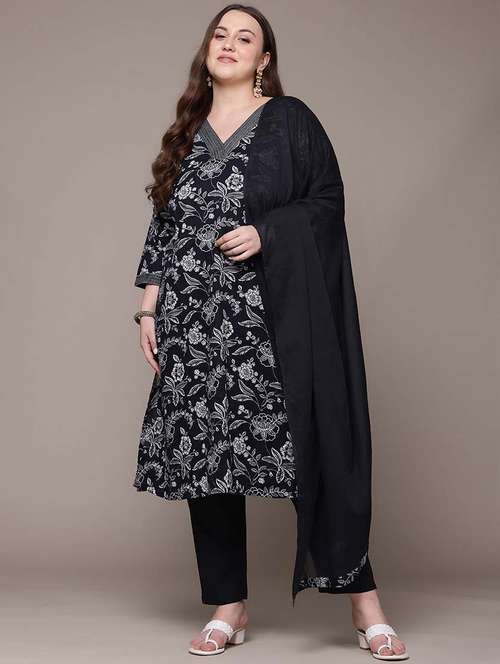 women three quarter sleeve kurta pant with dupatta set - 21648683 - Standard Image - 0