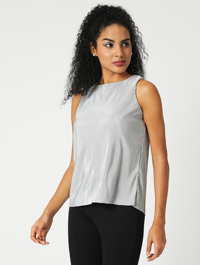 globus women silver round neck sleeveless accordian pleats party top - 21648724 - Zoom Image - 0