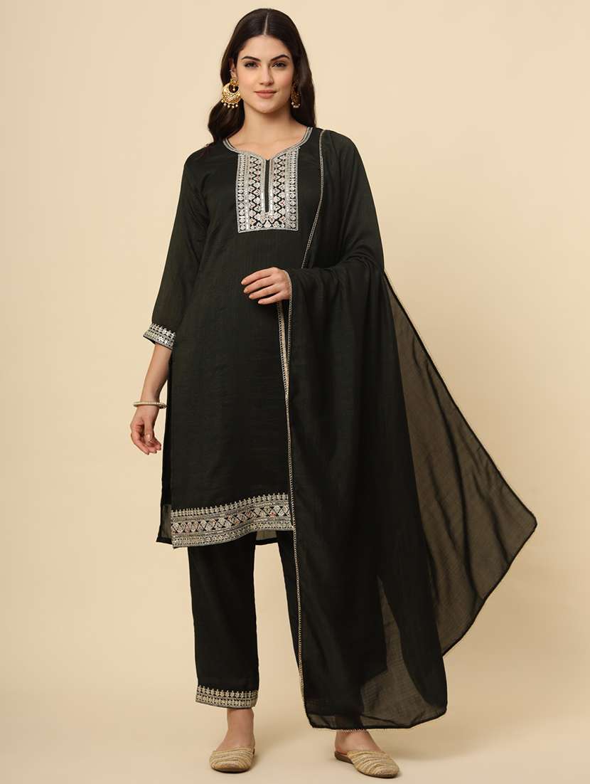 women three quarter sleeve kurta pant with dupatta set - 21648791 - Zoom Image - 0