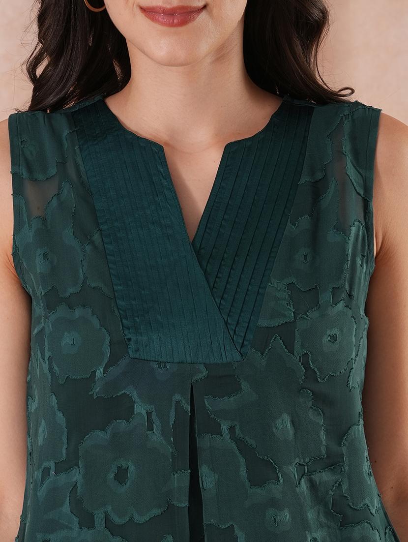 globus women green self-design floral print v-neck party top - 21648886 - Standard Image - 3
