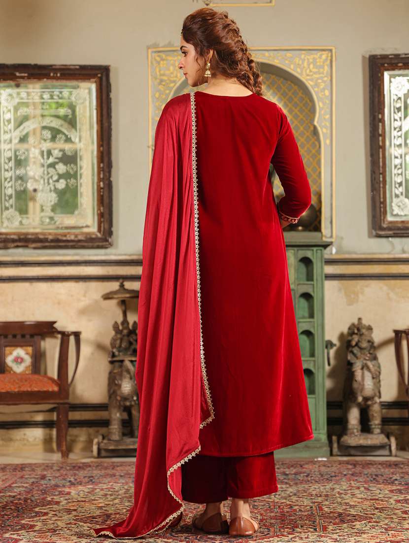 women embroidered kurta pant set with duaptta - 21648934 - Standard Image - 5