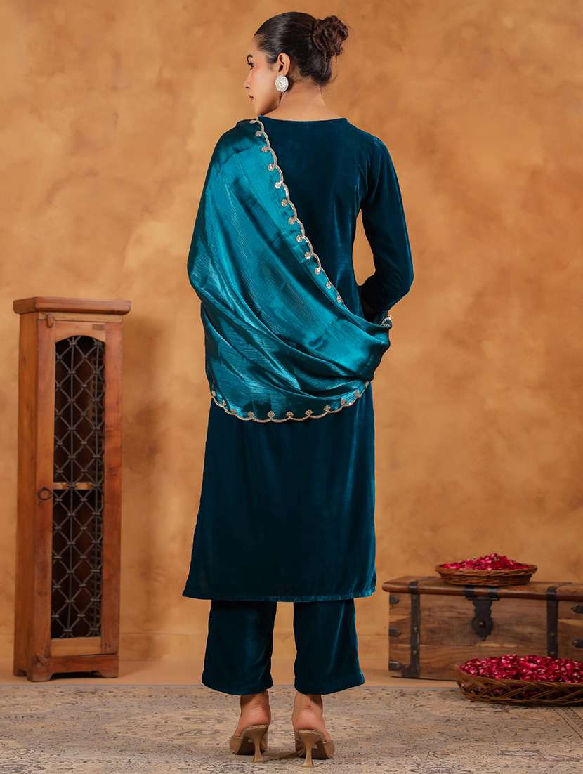 women embroidered kurta pant set with duaptta - 21648946 - Standard Image - 3