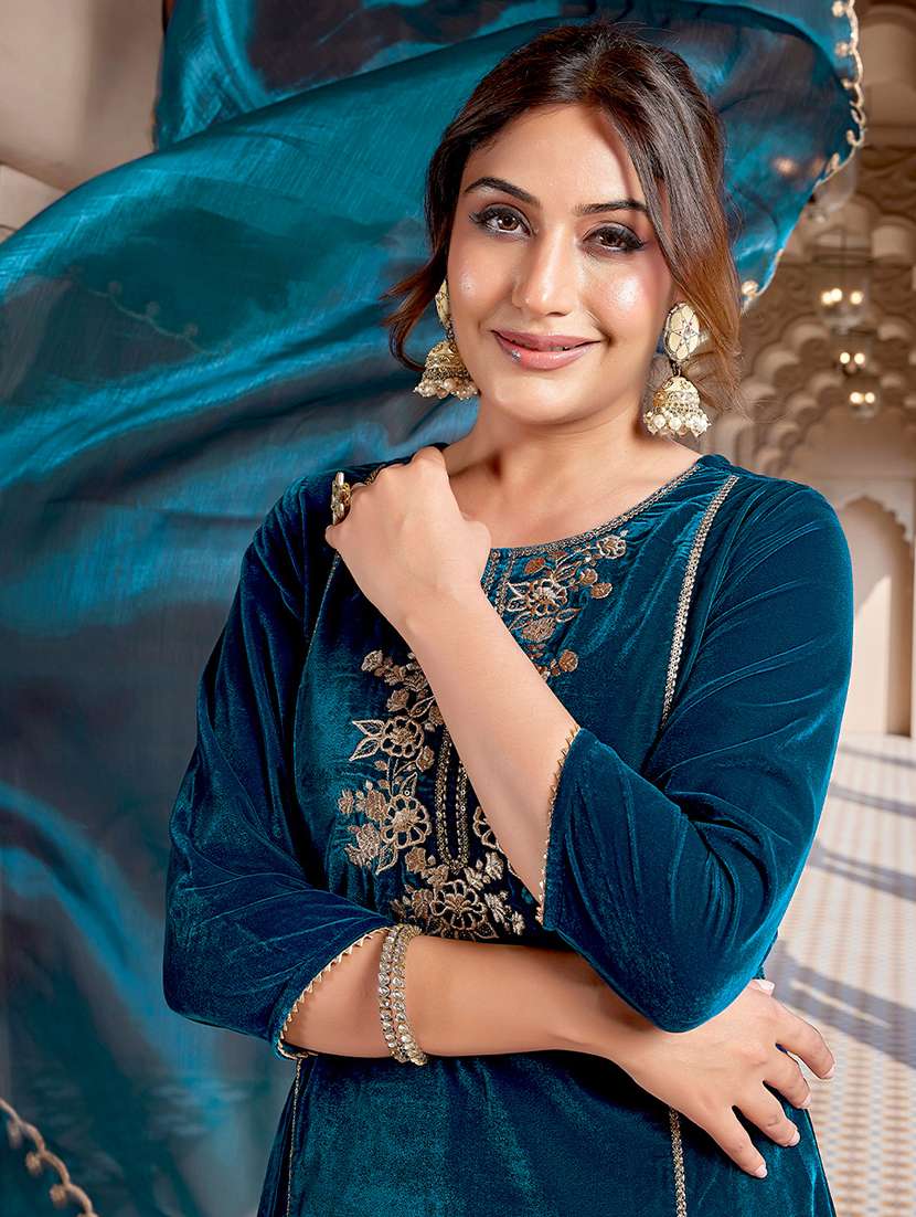 women embroidered kurta pant set with duaptta - 21648958 -  Standard Image - 5