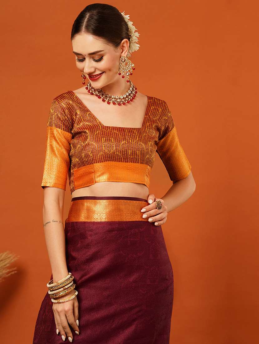 women solid bordered saree - 21649504 -  Standard Image - 3