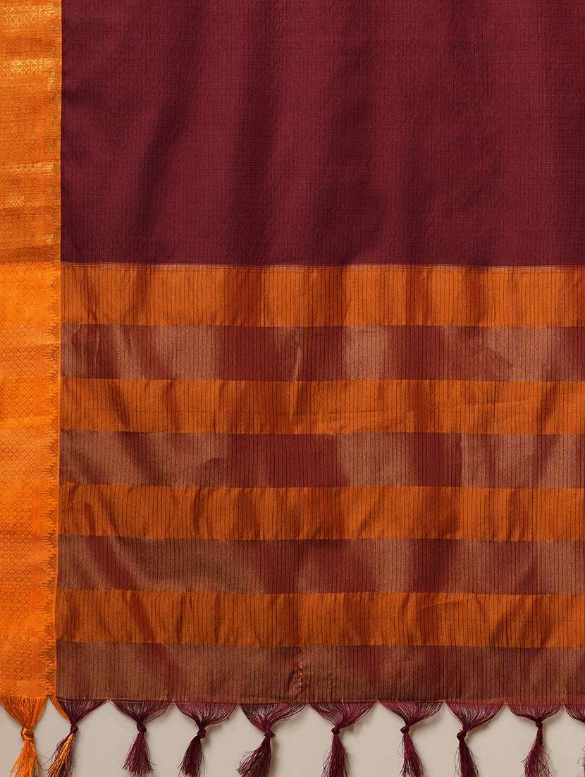 women solid bordered saree - 21649517 -  Standard Image - 5