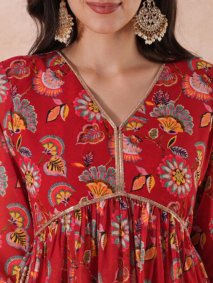 globus women maroon allover floral print v-neck alia cut tunic with partial elasticated gharara co-ord set - 21649572 - Standard Image - 5