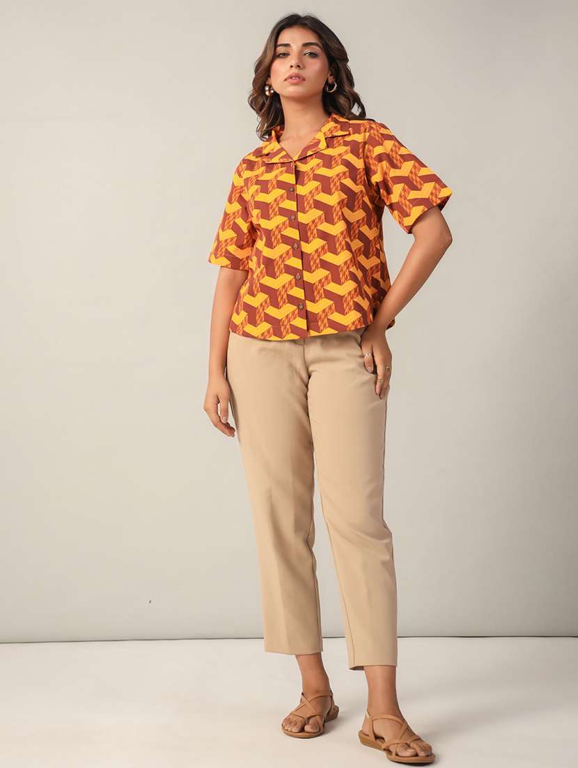women printed collared short sleeves shirt - 21650226 -  Standard Image - 3
