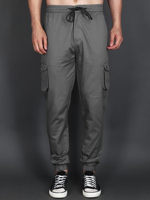 men mid rise solid cargo - 21650256 -  Standard Image - 0