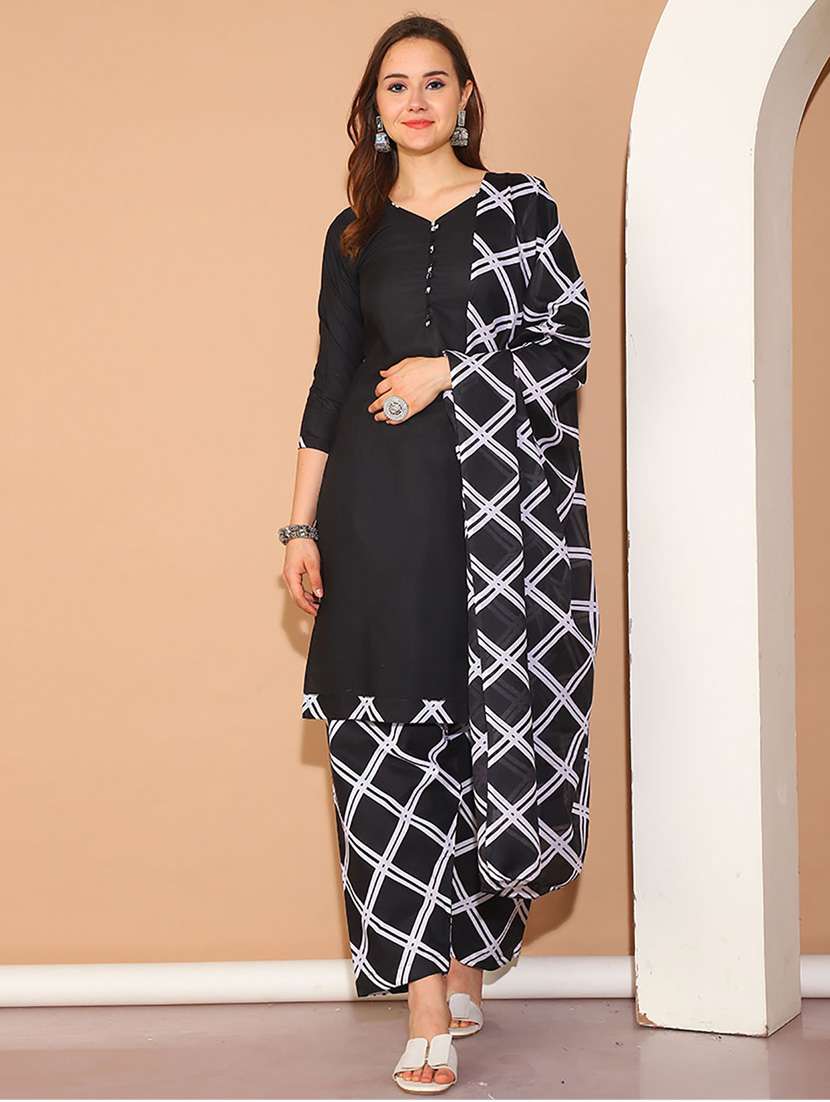women solid kurta salwar set with dupatta