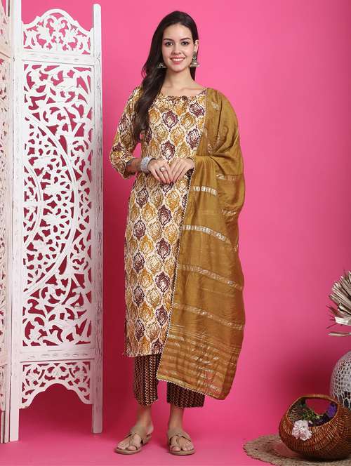 women printed kurta pant set with dupatta - 21650342 - Standard Image - 0