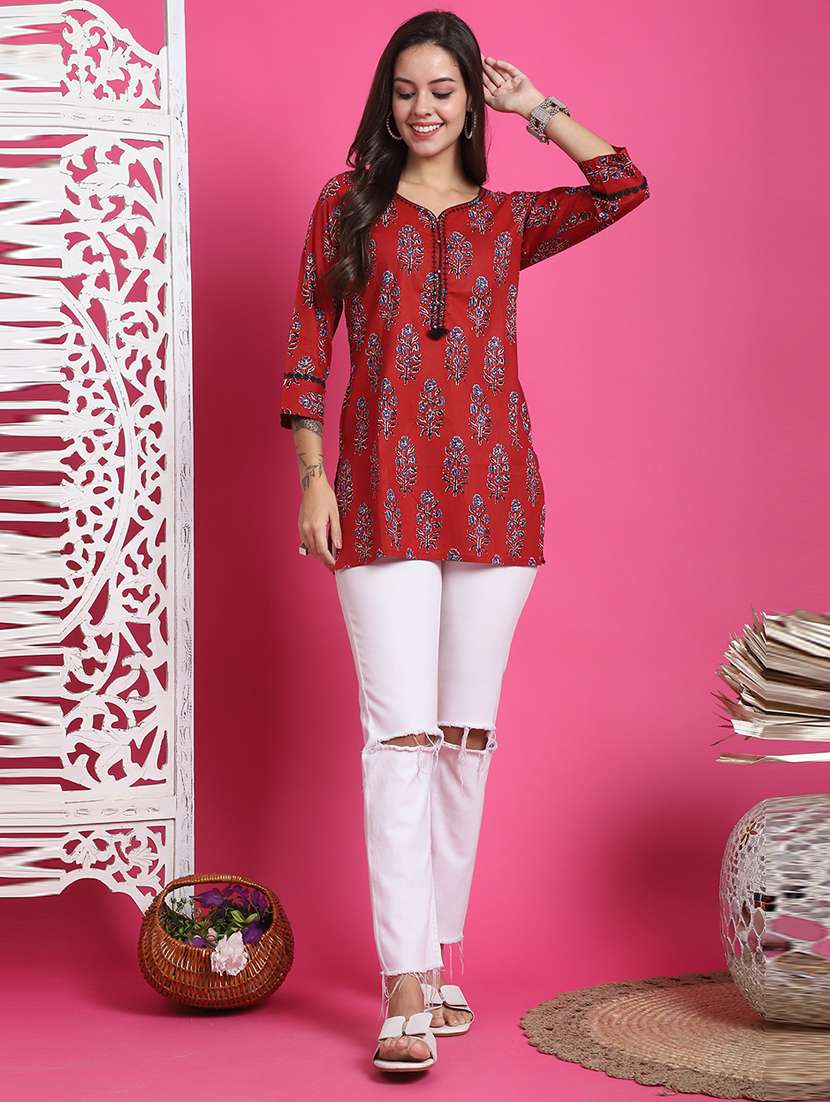 women printed three quarter sleeve tunic - 21650396 -  Standard Image - 3