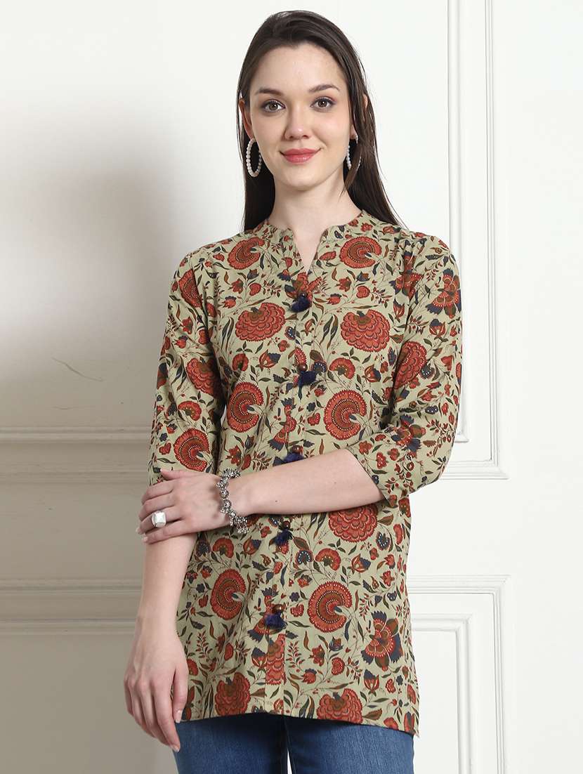 women printed three quarter sleeve tunic