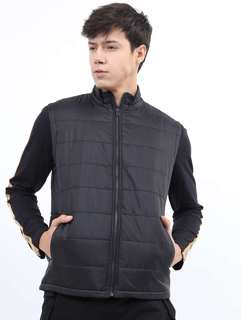 men solid sleeveless quilted jacket - 21651050 -  Zoom Image - 0