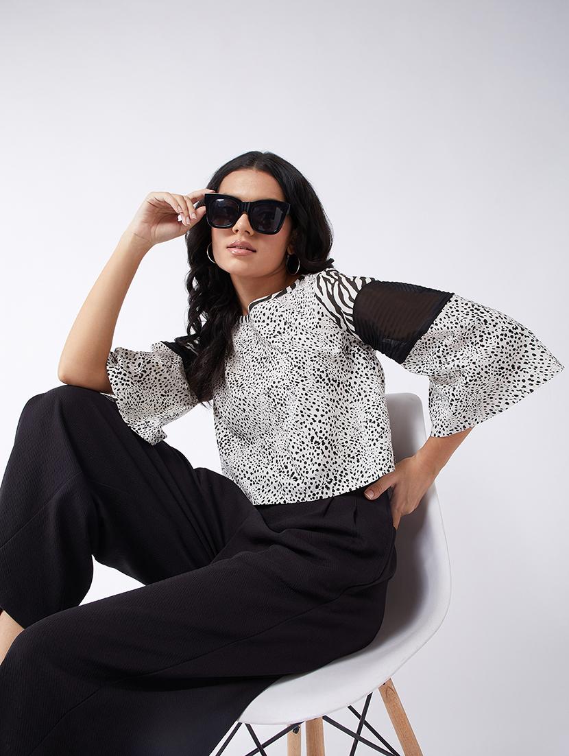 women animal print bell sleeves crop top - 21651120 - Standard Image - 3