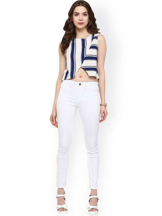 women white printed round neck crop top - 21651340 - Standard Image - 3