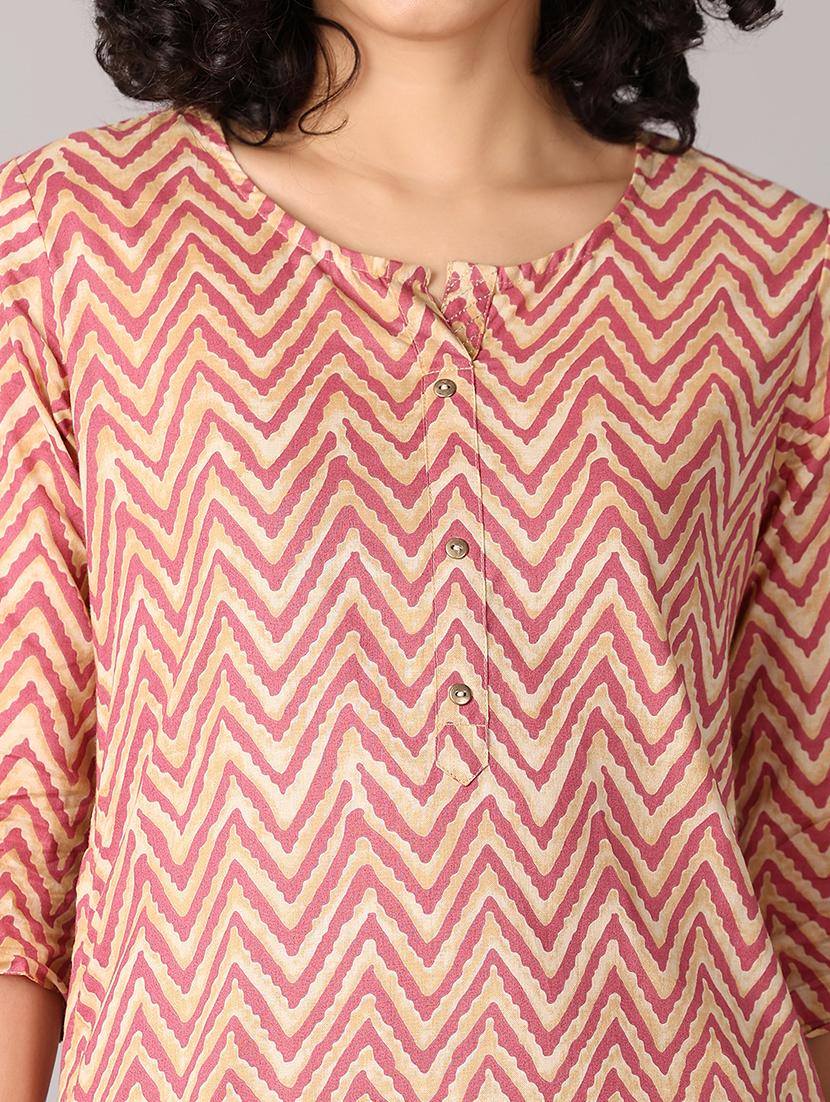 women three quarter sleeve straight kurta - 21651554 - Standard Image - 5