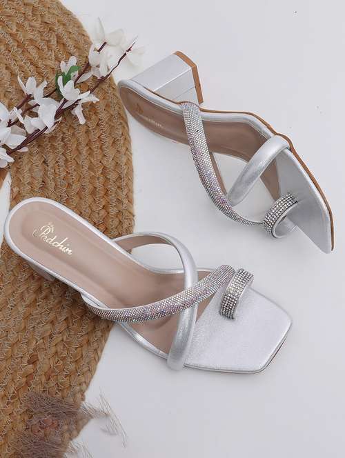 women embellished toe separator sandals - 21652572 -  Standard Image - 0