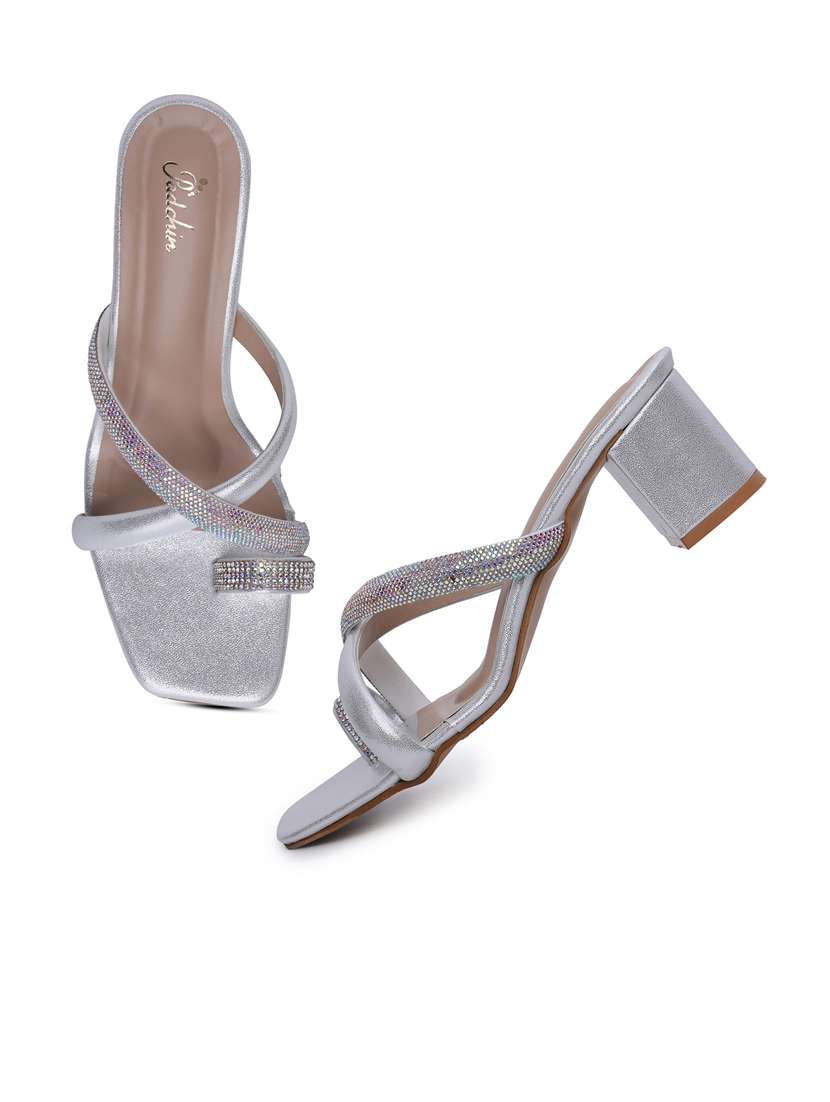 women embellished toe separator sandals - 21652572 -  Standard Image - 3