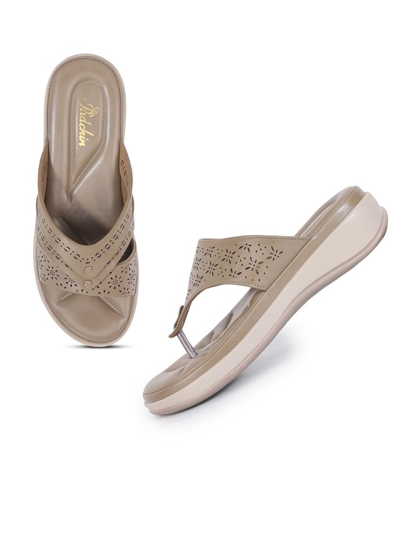 women cut work platform wedge - 21652914 - Standard Image - 3