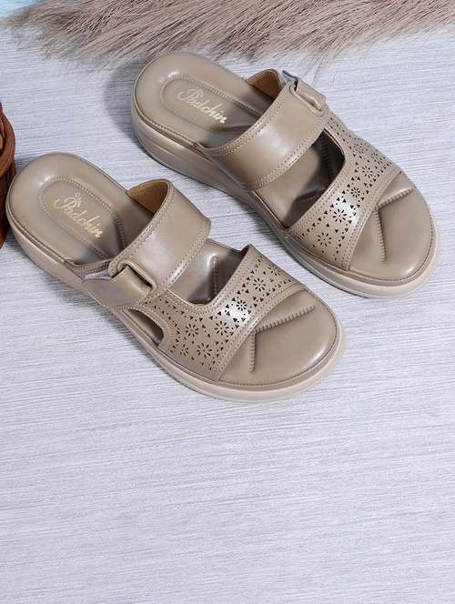 women beige cut work wedge