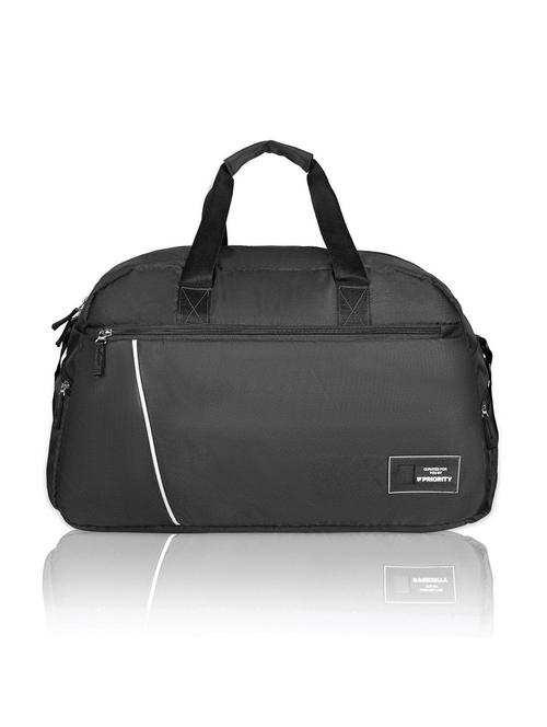 men black polyester dufflebag - 21659896 -  Standard Image - 0