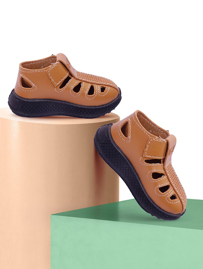 tan unisex kids shoe-style sandals - 21660086 - Zoom Image - 0