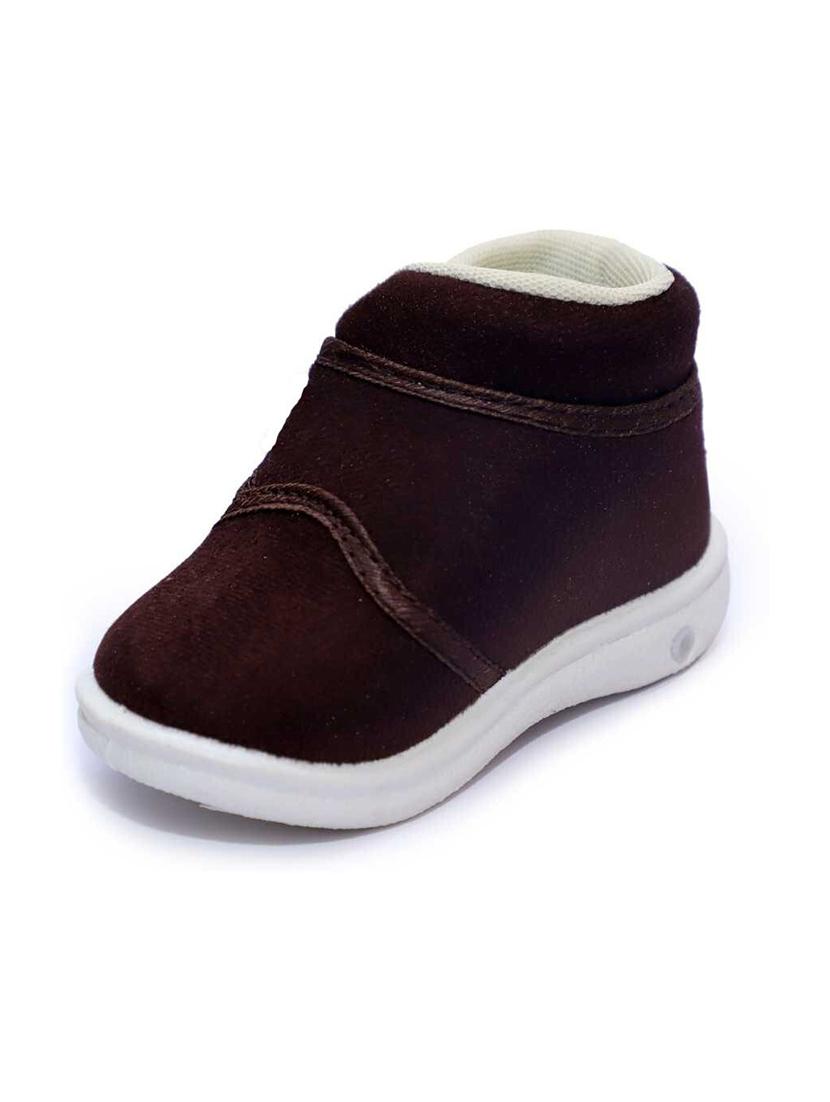 unisex solid slip on velcro shoes - 21660208 - Zoom Image - 0