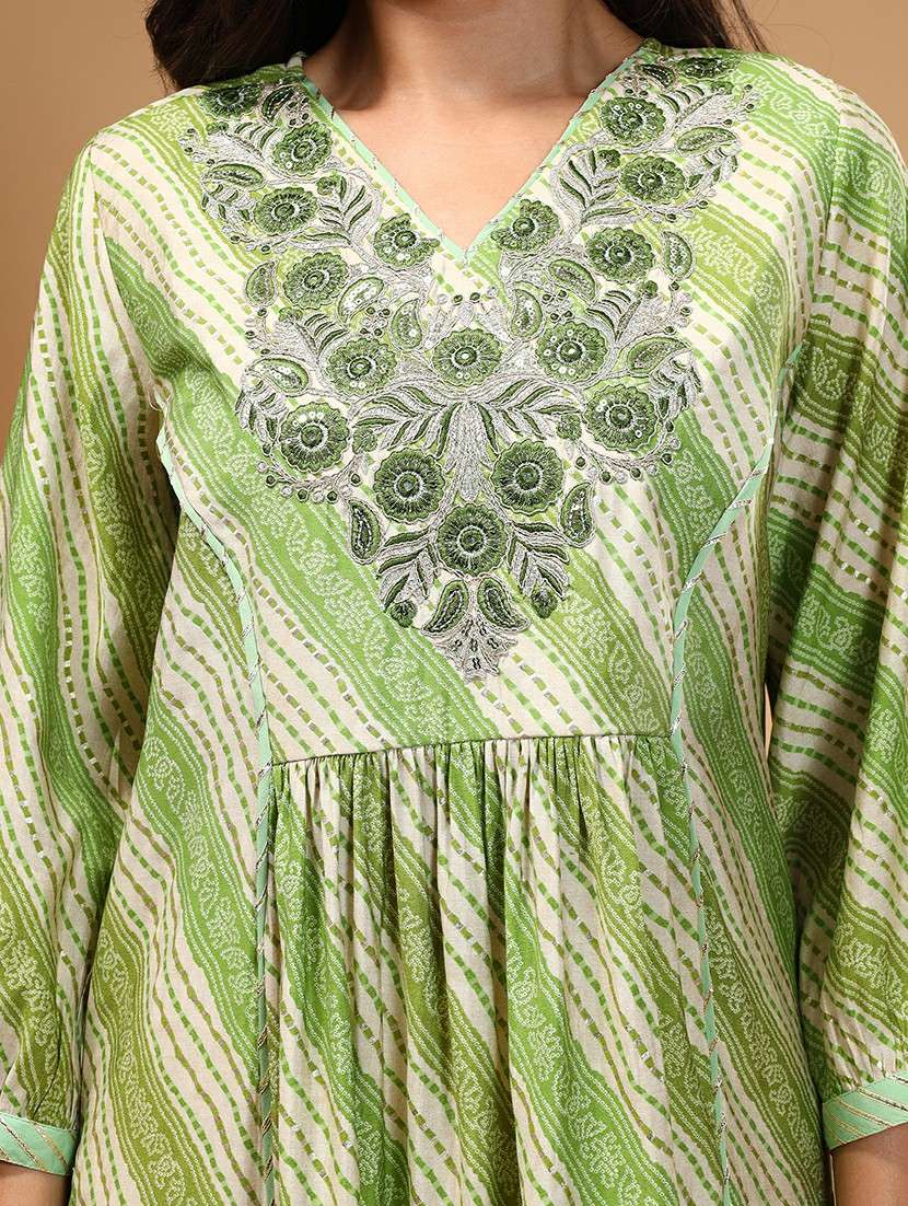 women green printed kurta salwar set with dupatta - 21661041 -  Standard Image - 5