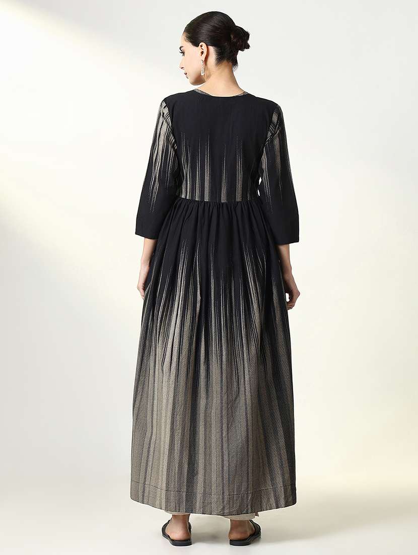 women embroidered a-line kurta with long shrug - 21661525 - Standard Image - 3
