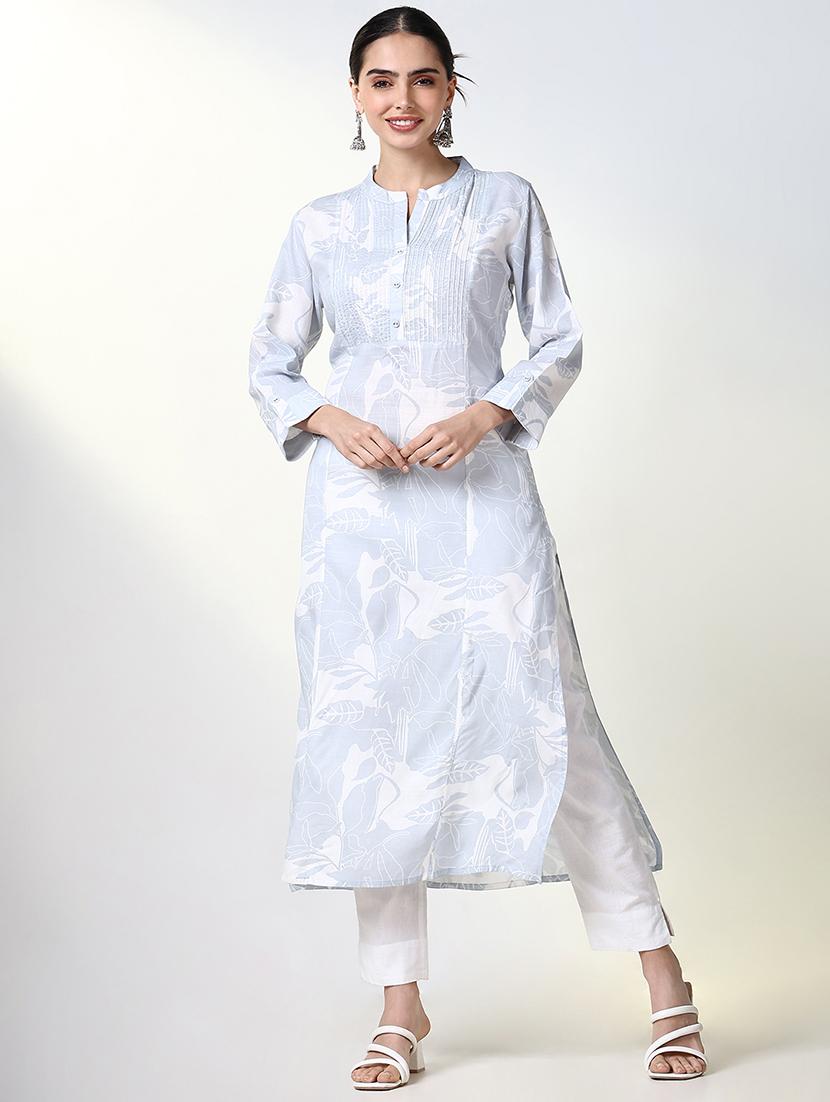 women printed roll up sleeve straight kurta