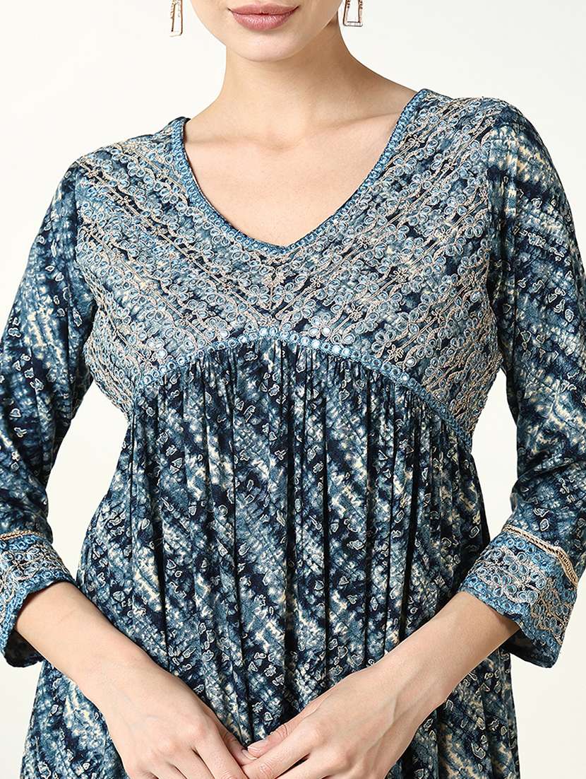 women printed kurta pant set with dupatta - 21661585 -  Standard Image - 5