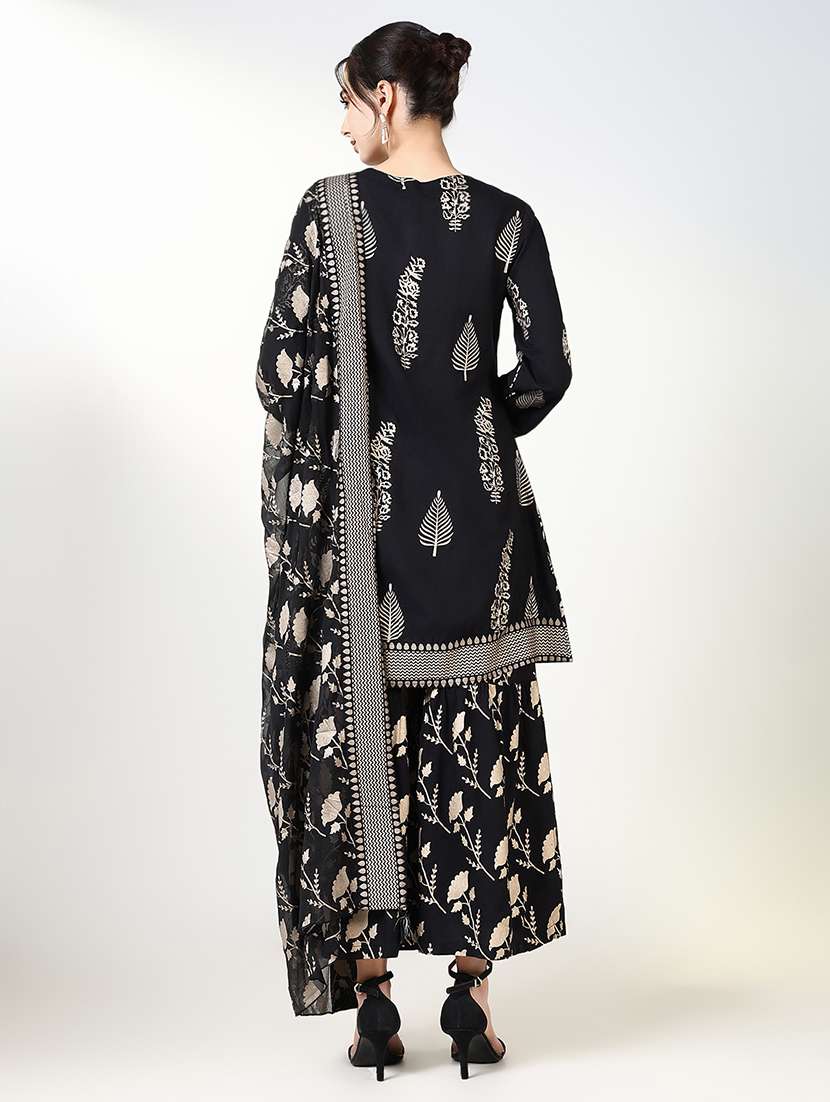 women black printed kurta sharara set with dupatta - 21661591 -  Standard Image - 3