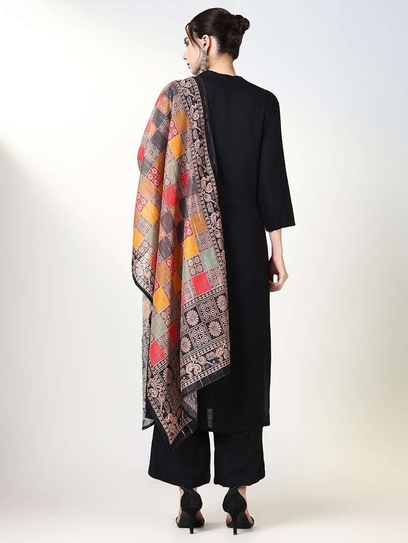 women solid mandarin neck kurta pant set with dupatta - 21661595 -  Standard Image - 3