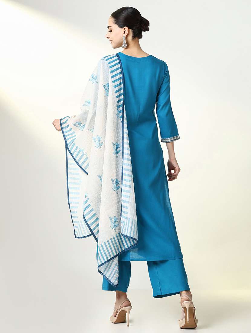 women embroidered kurta palazzo set with dupatta - 21661597 -  Standard Image - 3