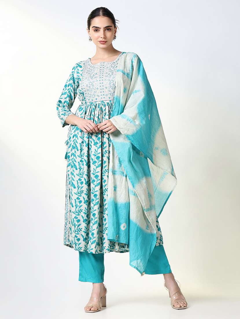 women three quarter sleeve kurta pant with dupatta set