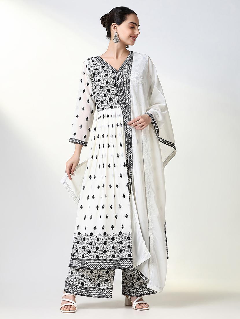 women embroidered kurta palazzo set with dupatta - 21661615 - Zoom Image - 0